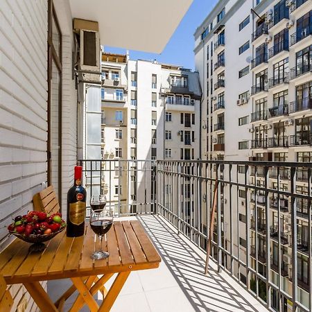 Tbilisi Two Bedroom Apartment ภายนอก รูปภาพ