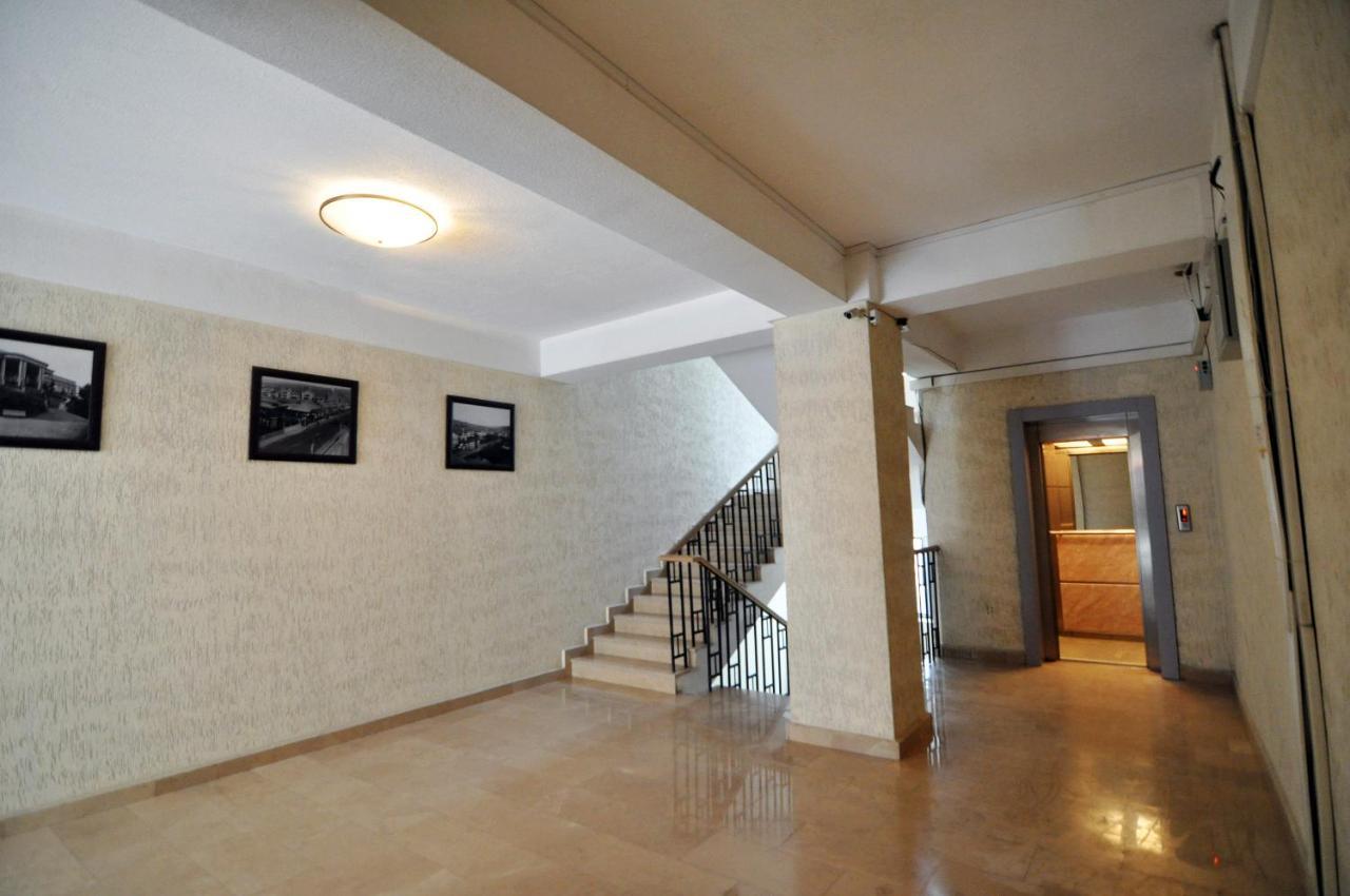 Tbilisi Two Bedroom Apartment ภายนอก รูปภาพ