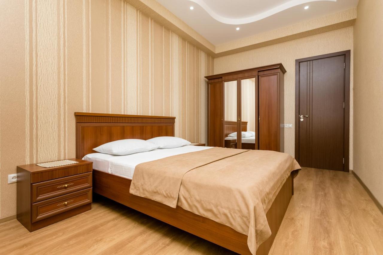 Tbilisi Two Bedroom Apartment ภายนอก รูปภาพ