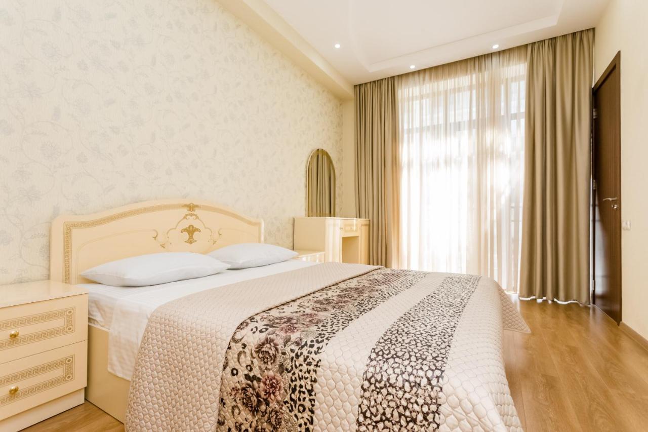 Tbilisi Two Bedroom Apartment ภายนอก รูปภาพ