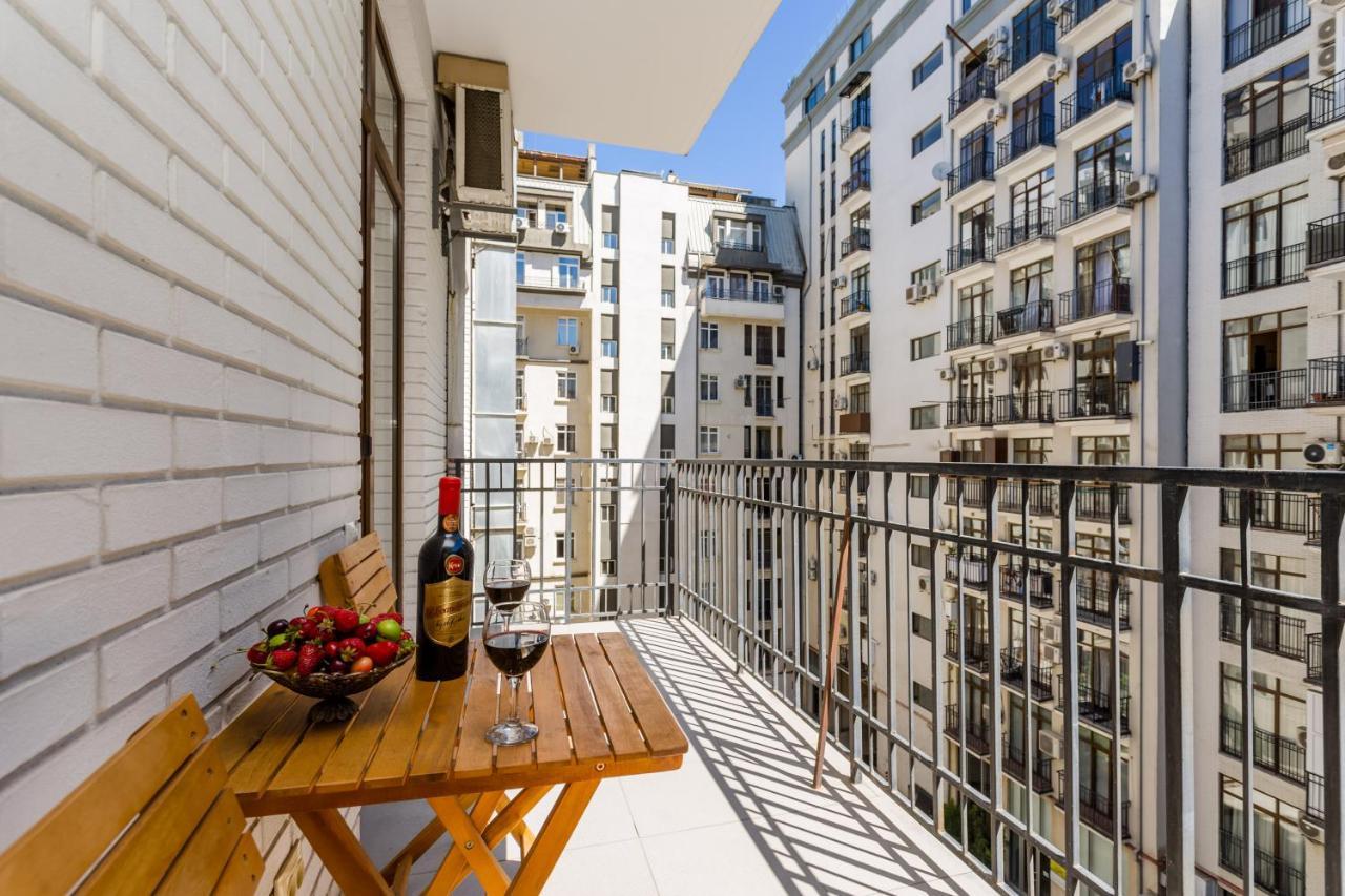 Tbilisi Two Bedroom Apartment ภายนอก รูปภาพ